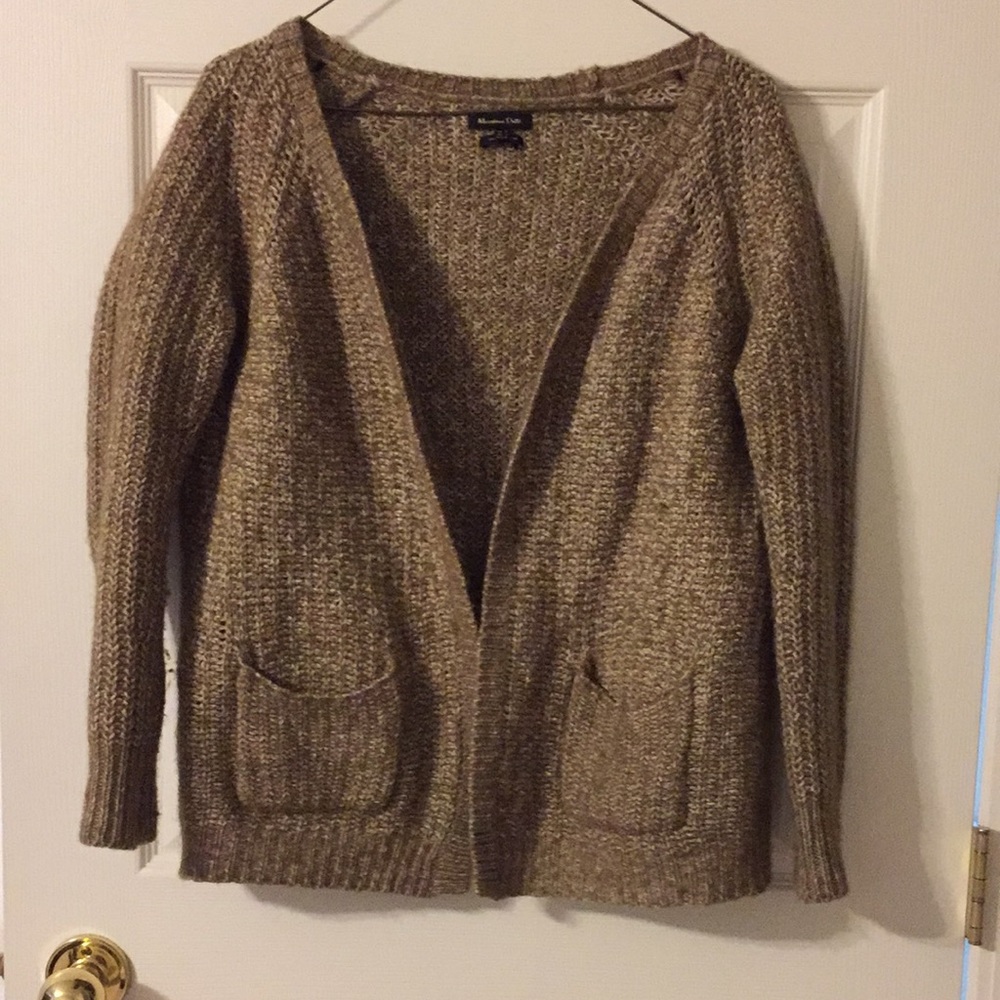 Massimo Dutti Cardigan. Size small.